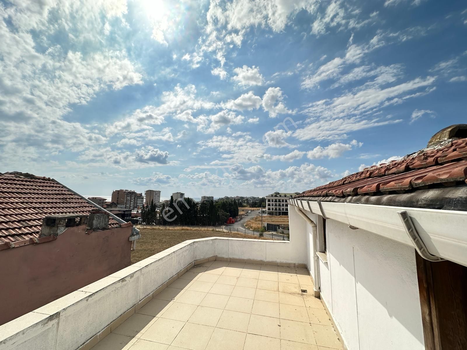 Büyükçekmece Celaliye Mahallesinde Deniz Manzaralı Geniş Teraslı Müstakil Satılık Ev - Görsel 6