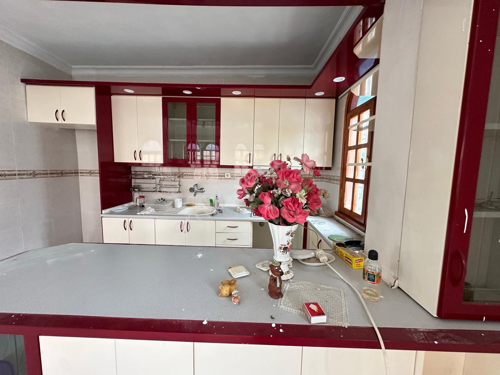 Büyükçekmece Celaliye Mahallesinde Deniz Manzaralı Geniş Teraslı Müstakil Satılık Ev - Görsel 4