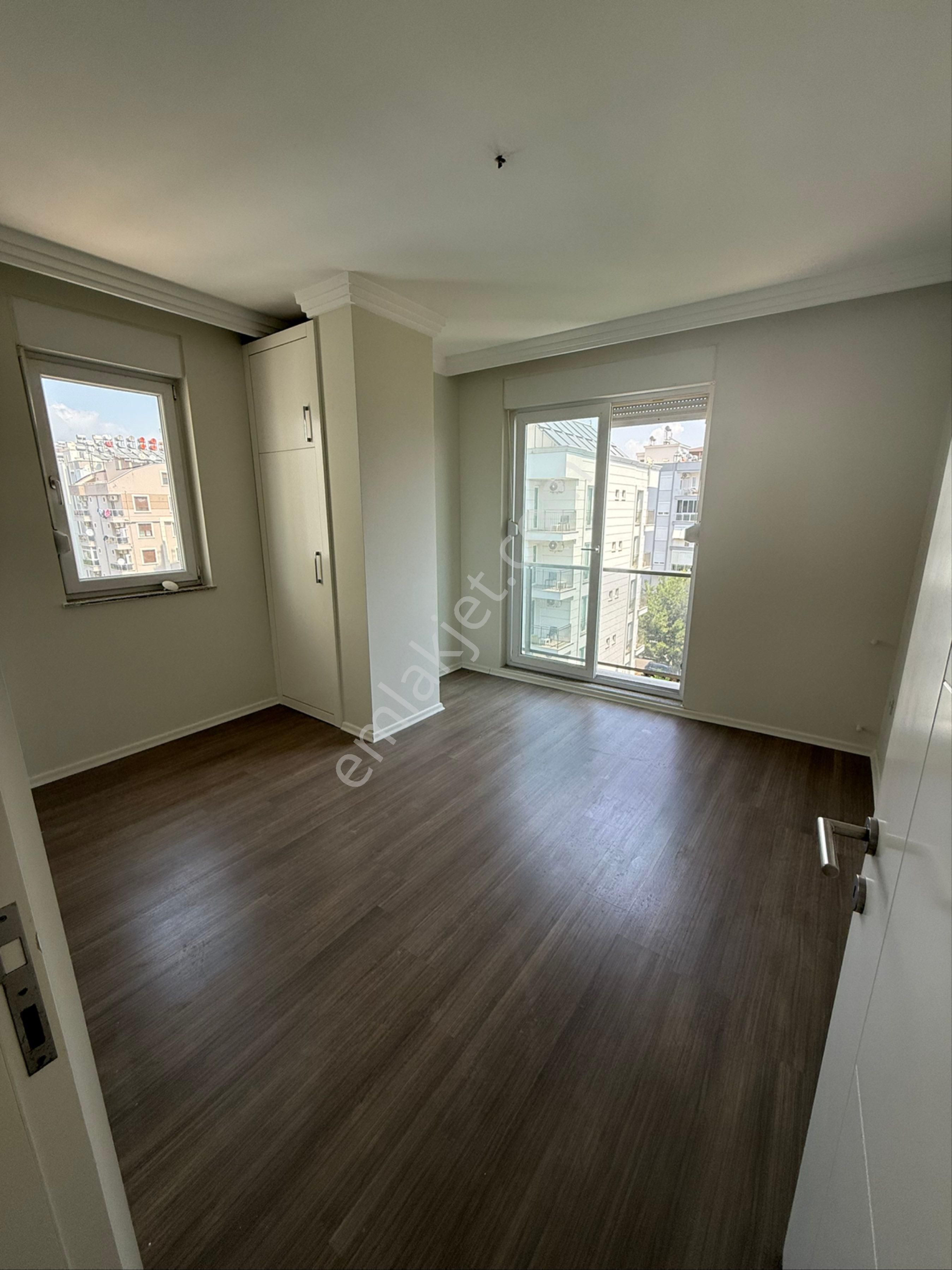 Antalya Konyaaltı Altınkum’da Satılık Daire 3+1 Dubleks - Görsel 3