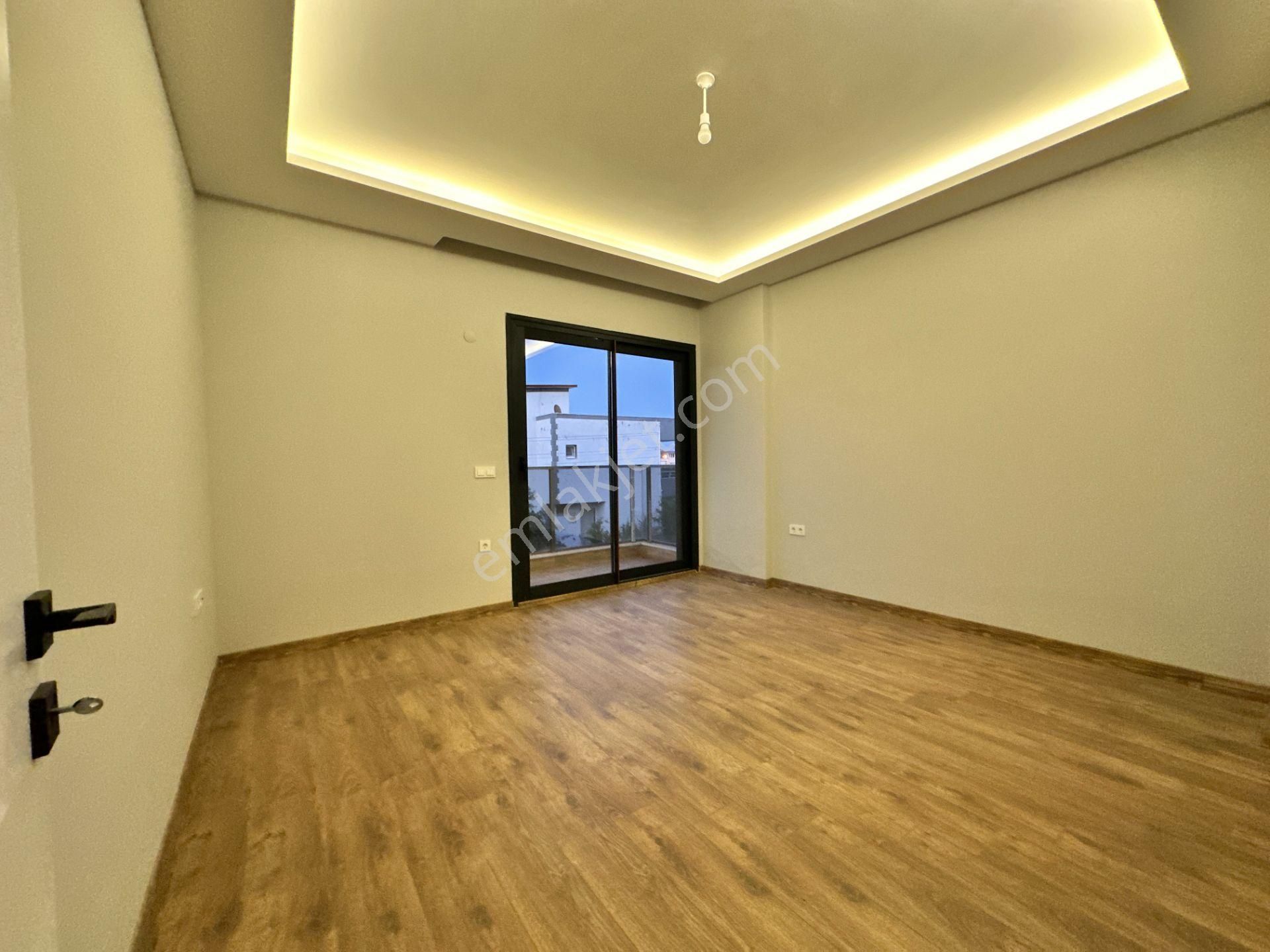 Seferihisarda Müstakil Bir Yaşam Başladı / Havuzlu Müstakil 3+1 Villa /300m2 Arsa İçinde - Görsel 24