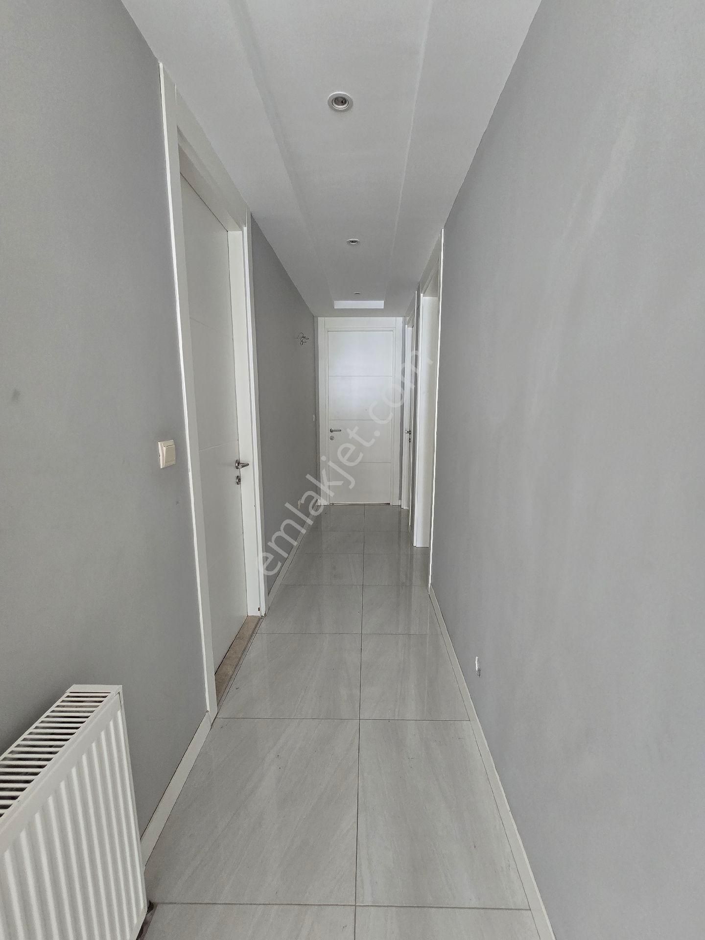 Reşatbeyde 3+1 170m² Dev Teraslı