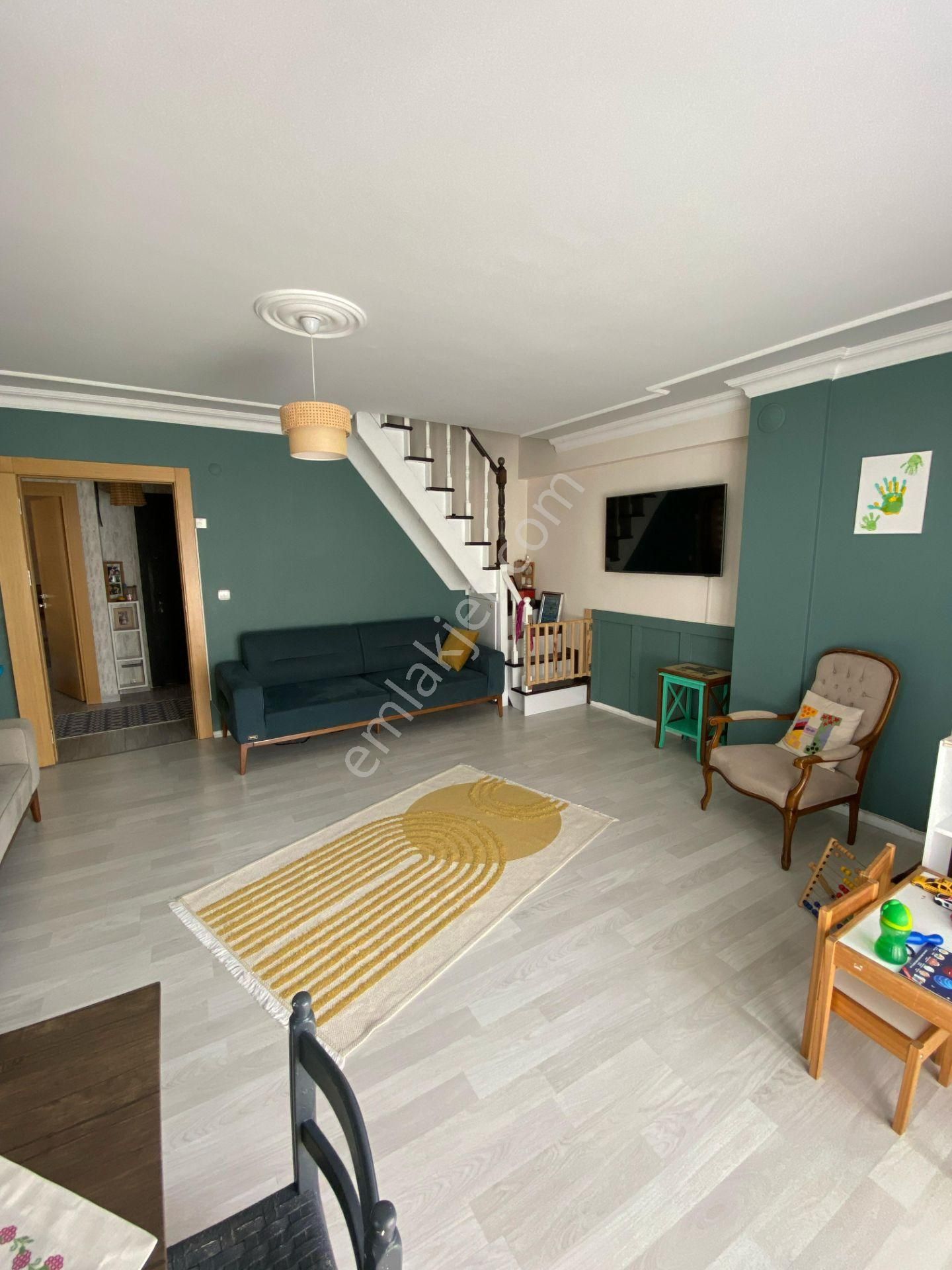 Çekmeköy Hamidiye Mahallesinde Satılık Dubleks Daire - Görsel 3