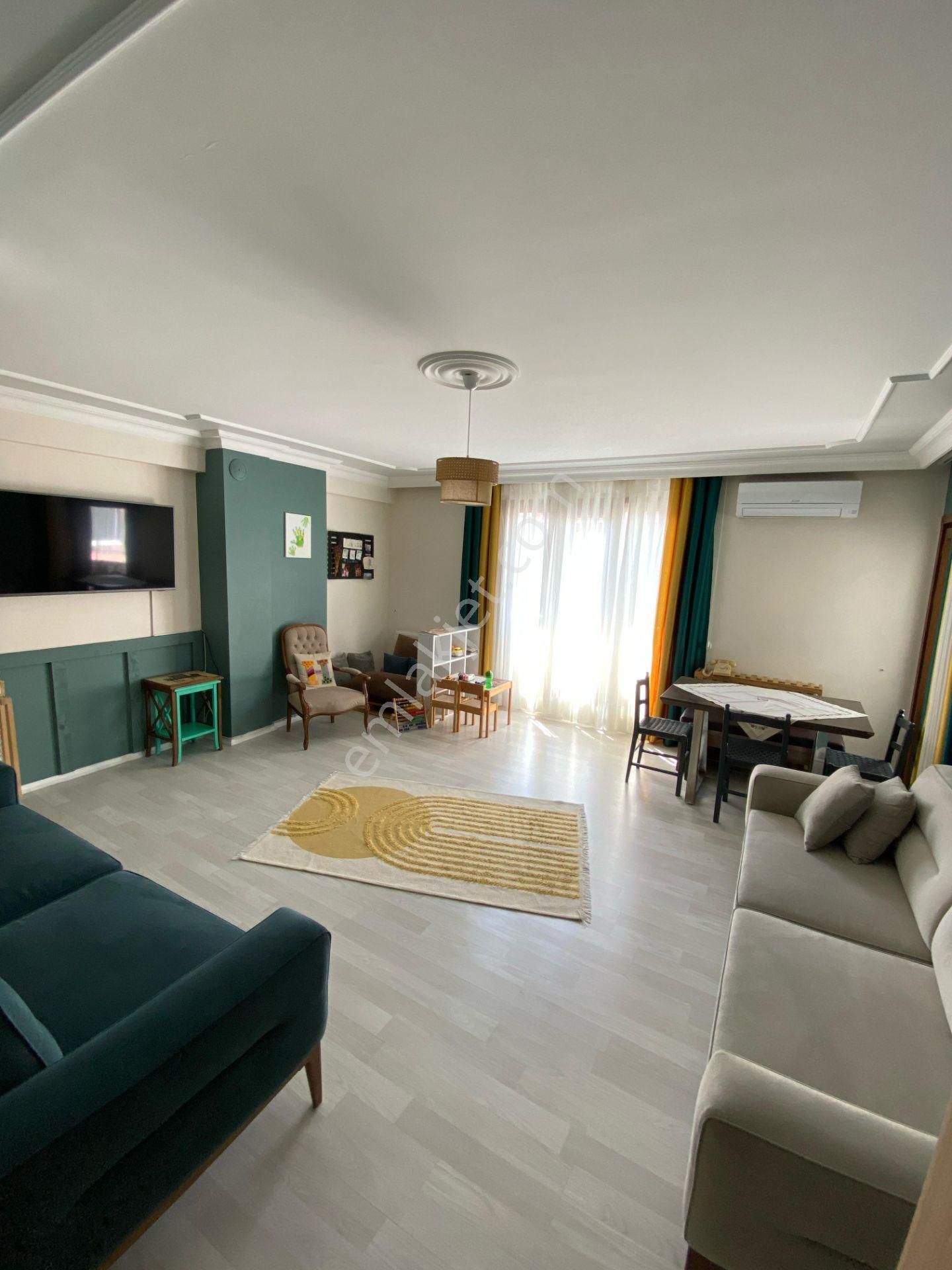 Çekmeköy Hamidiye Mahallesinde Satılık Dubleks Daire