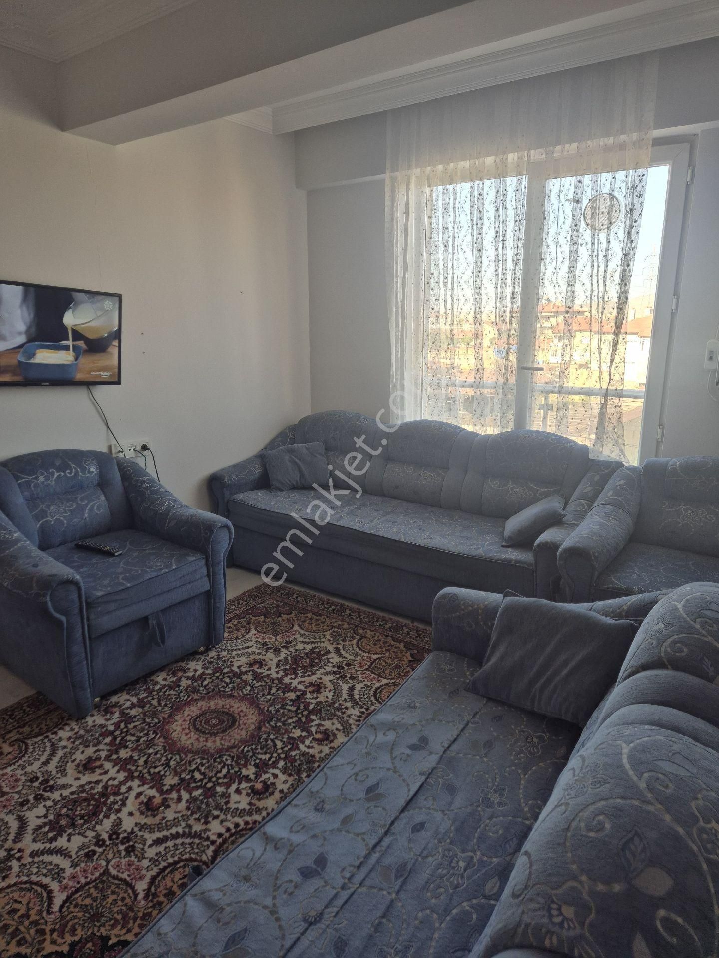 Sahibinden Erenler Merkezde 2+0 Arakat Eşyalı Satılık Daire