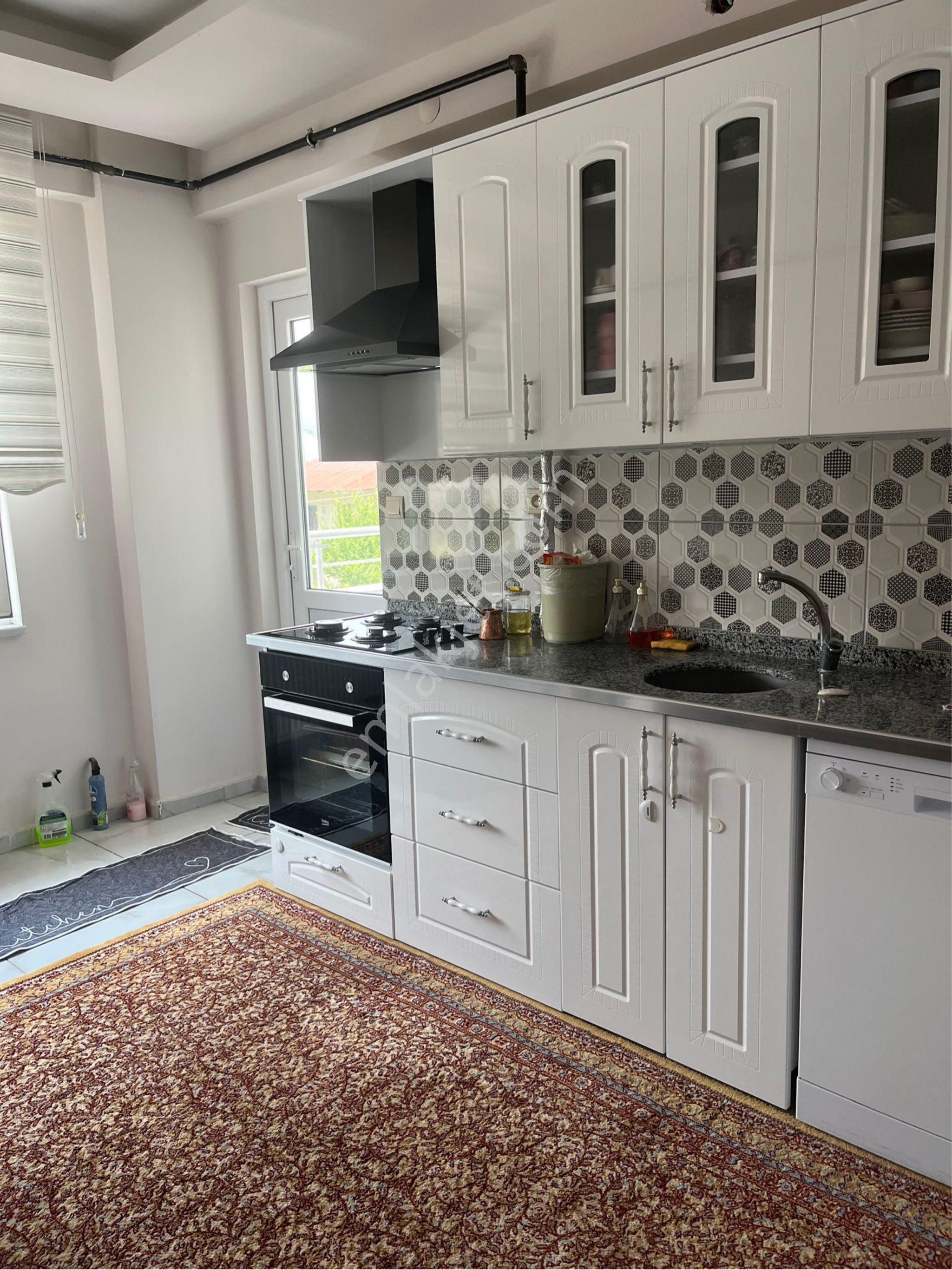 Satılık Orta Kat 3+1 Kurtuluş Mahallesi