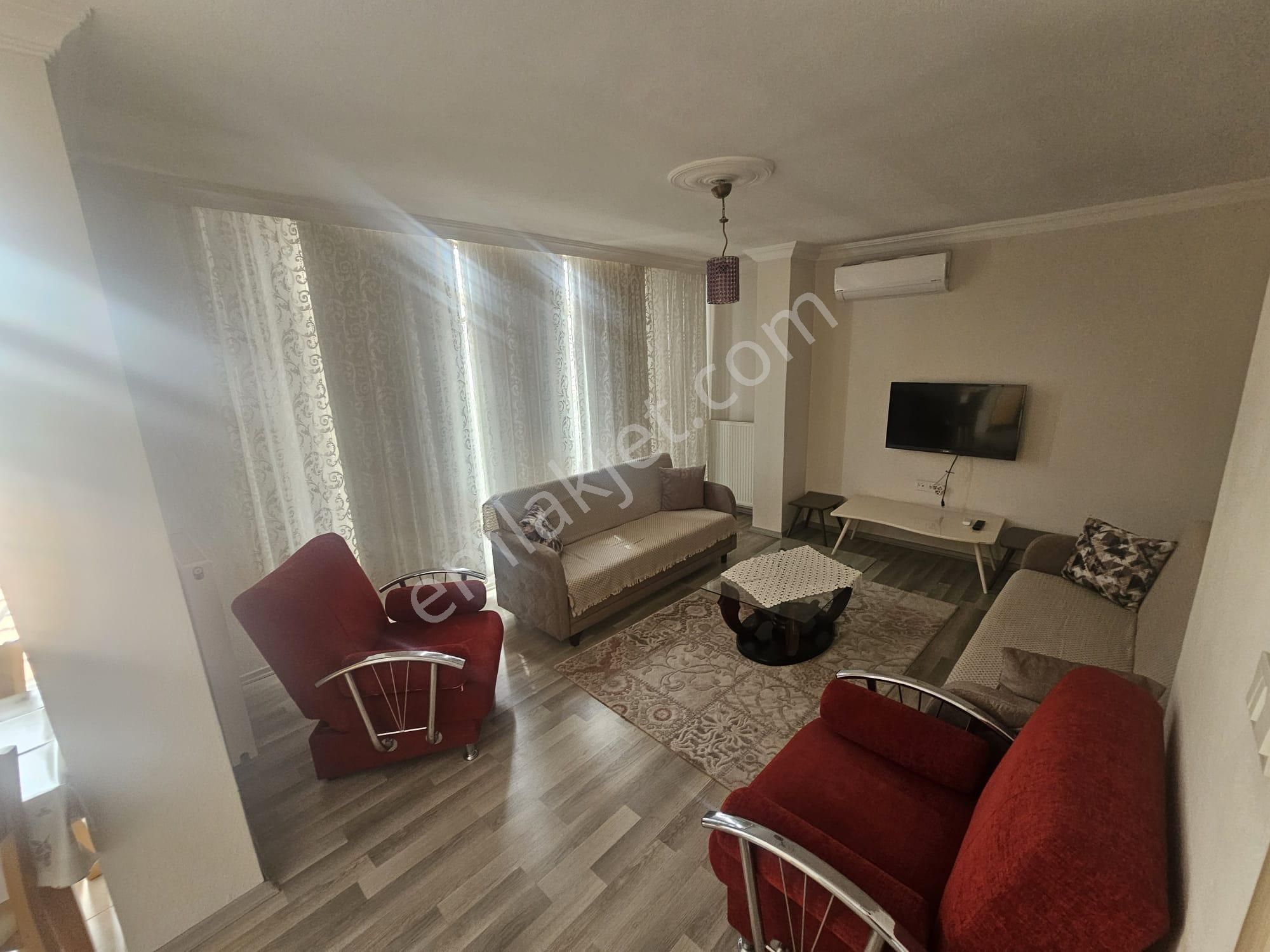Ön Emlak'tan Kocacami Mah. Okullar Bölgesinde Kiralık Eşyalı 2+1 Daire!