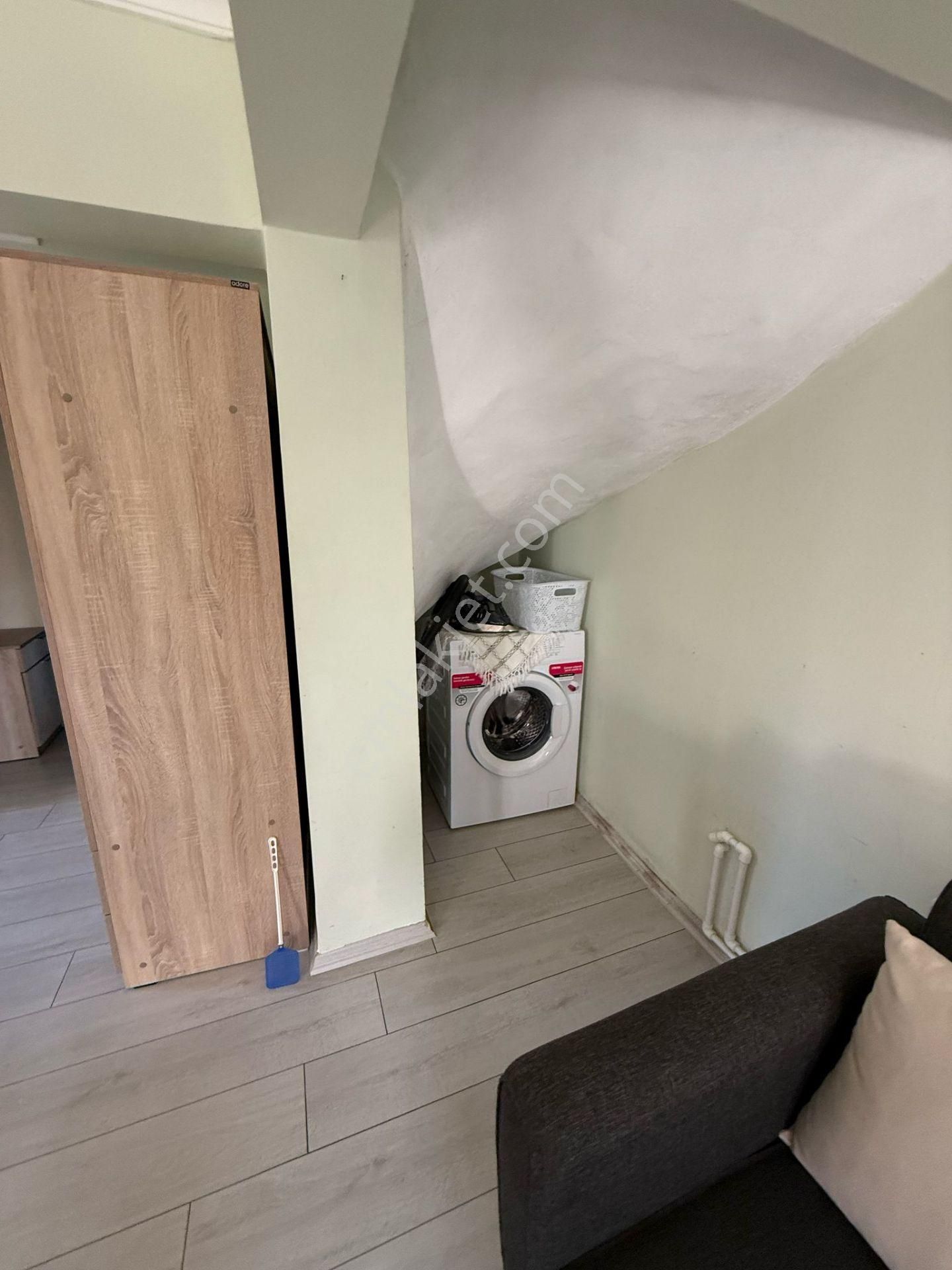 Ayvalık Sahilkent'te Full Eşyalı Kiralık Bahçe Katı - Görsel 4