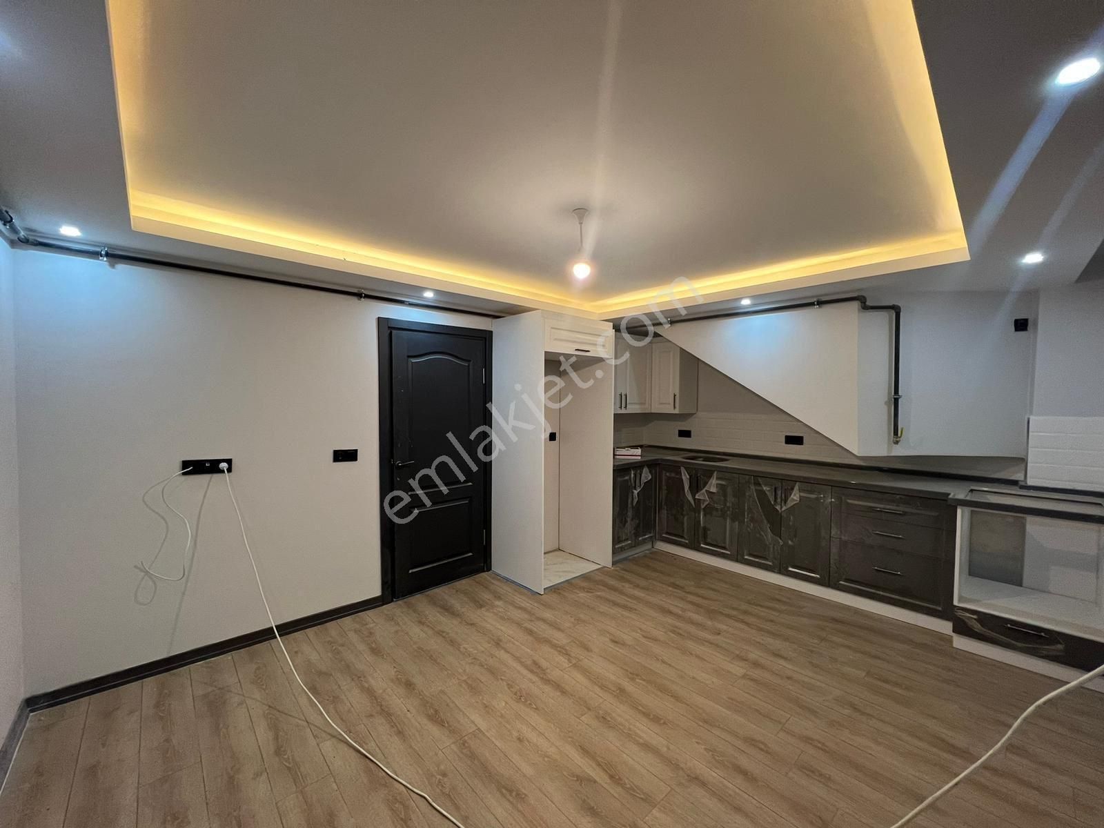 Hicret Emlaktan 2+1 95 M2 Fatih Mahallesinde Kiralık Daire
