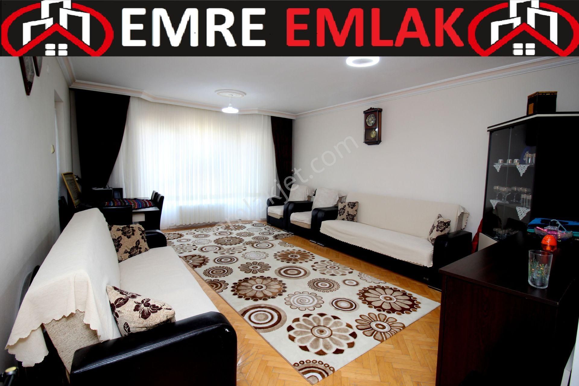 Emre Emlak'tan Oğuzlar'da Adliye Yanı Site İçi 3+1 Satılık Daire