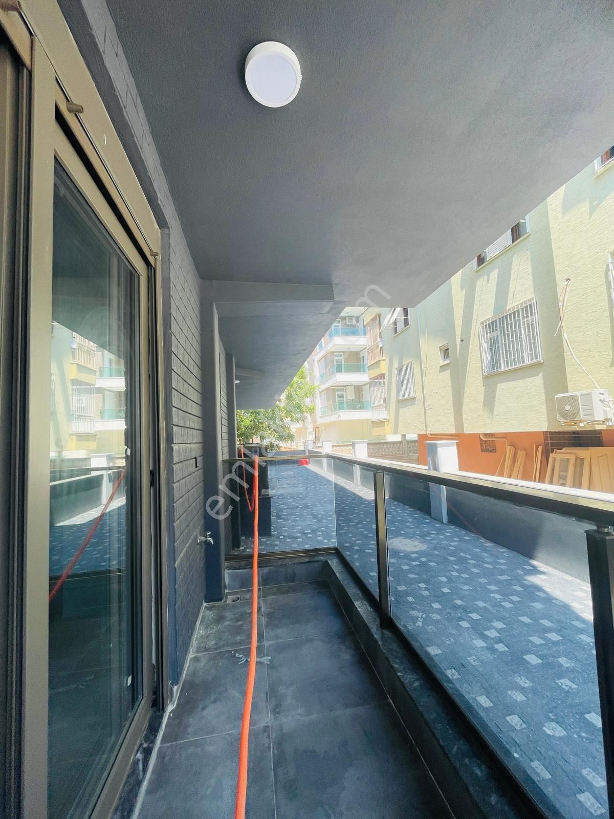 Etiler Mahallesinde Asansörlü Doğalgazlı Ultra Lüks Sıfır Daireler - Görsel 8