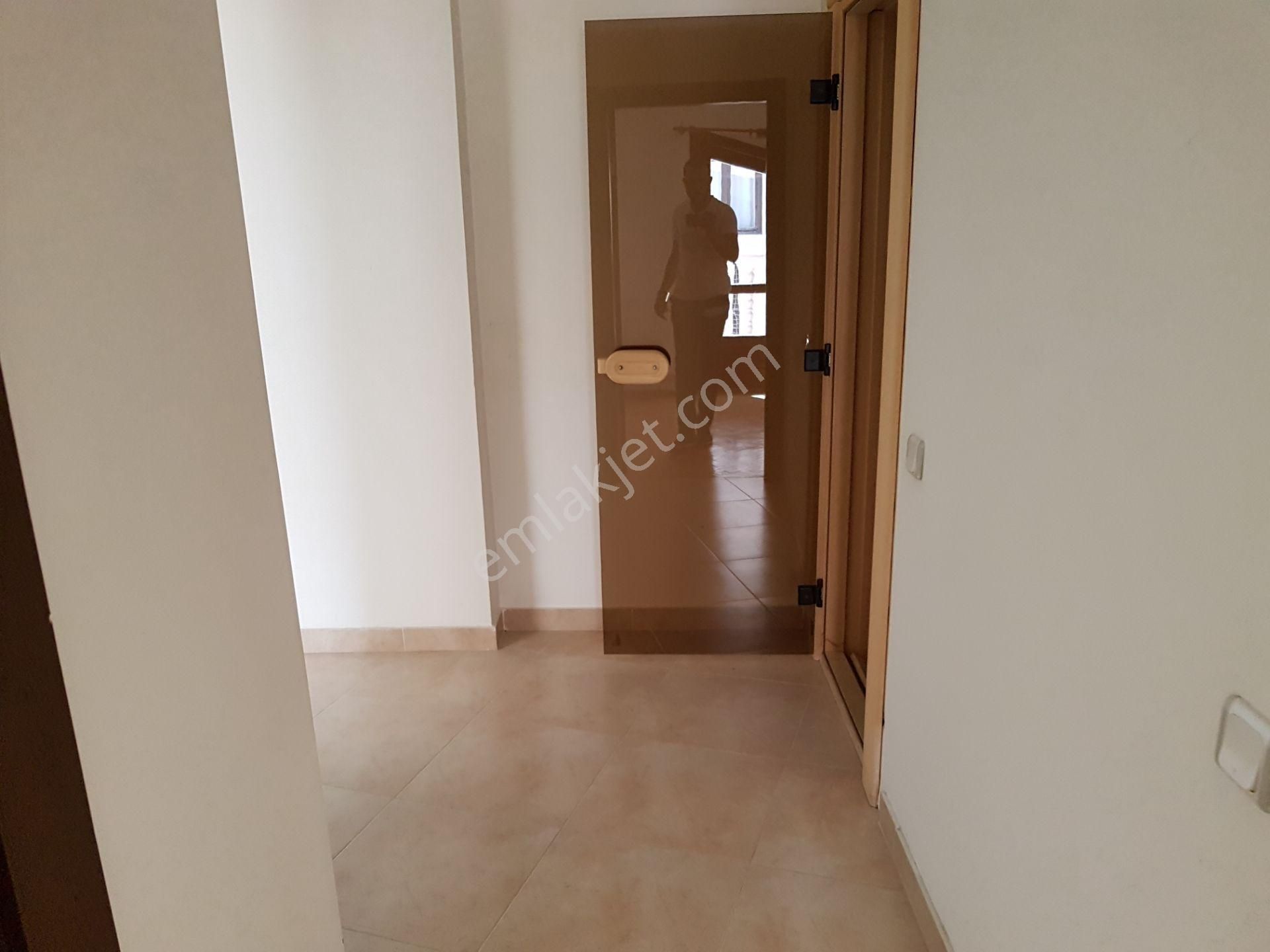 Antares Avm & Şehir Hastanesi Mevkiinde 6+1 Dubleks Çift Banyolu Saunalı Teraslı - Görsel 26