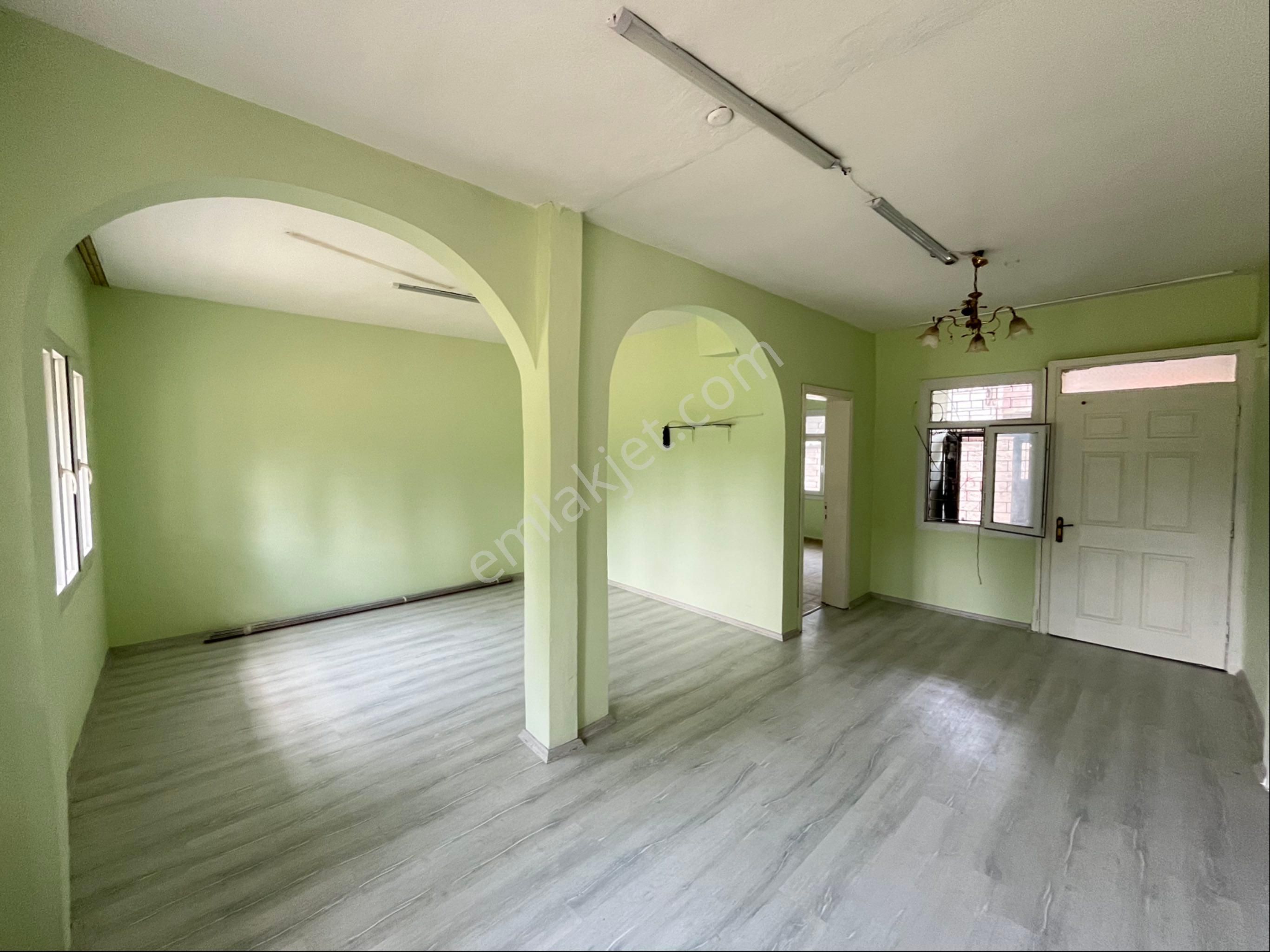 İz'den Mithatpaşada İçerisi Komple Yeniden Yapılmış 2+1 Daire - Görsel 18