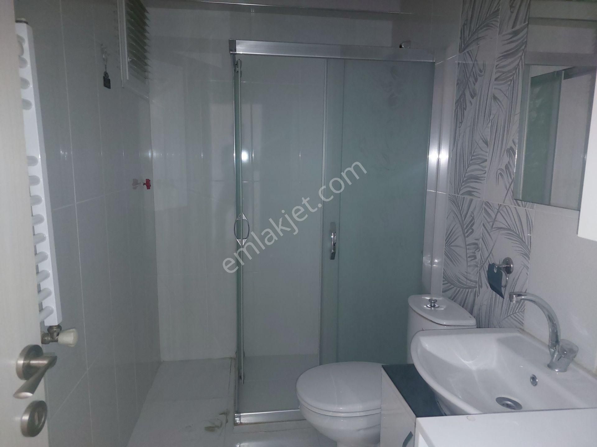 Cadde Üzeri Asansörlü Arakat Doğalgazlı Çift Cephe Geniş 1+1 - Görsel 11