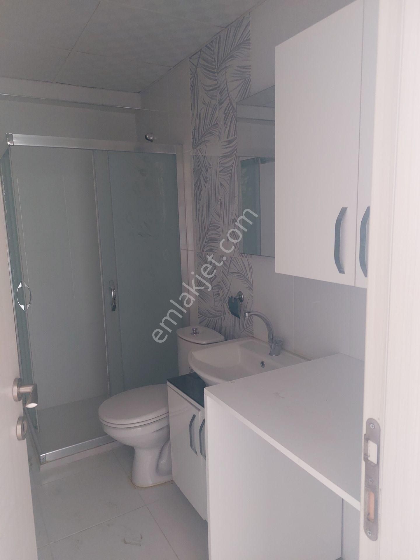 Cadde Üzeri Asansörlü Arakat Doğalgazlı Çift Cephe Geniş 1+1 - Görsel 9