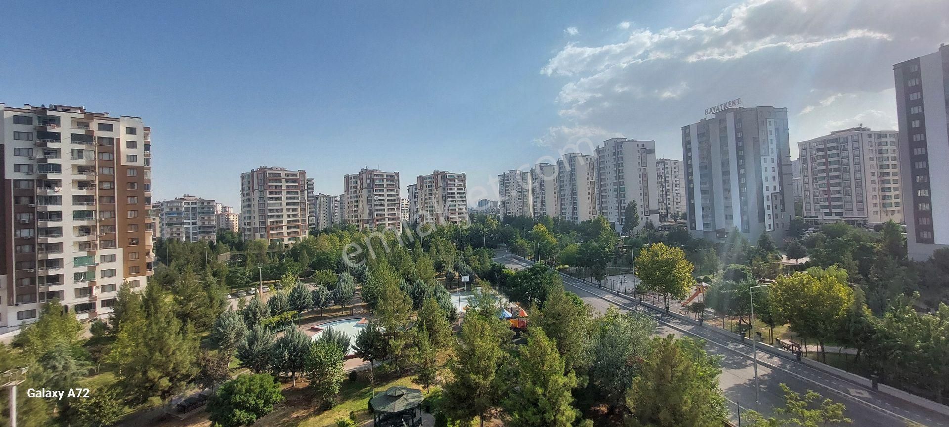 Tema Park Yanı Hayatkent Bahçeşehir 2 Satılık 3+1