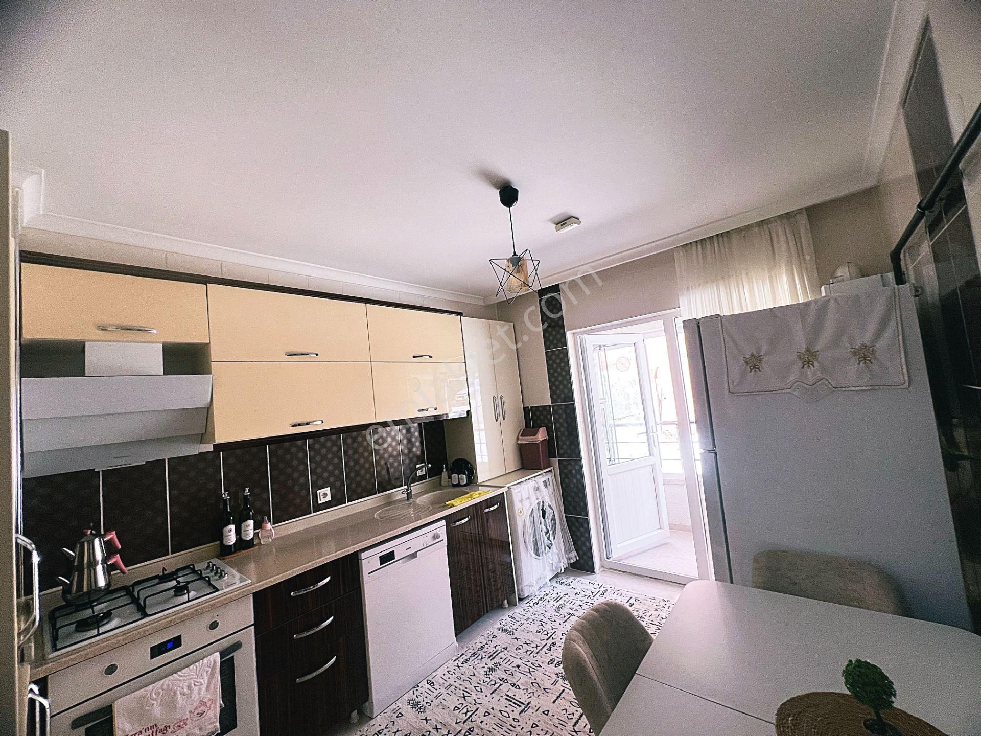 Cihandan Yükseltepe Mah Şehir Has Yakını Satlık 3+1 Daire
