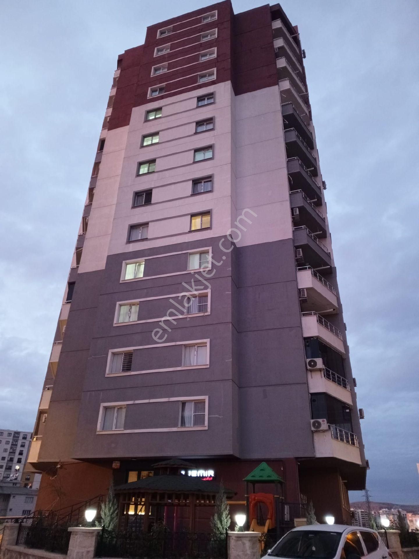 Mardin Yenişehir Mah. Merkezde Kiralık 2+1 Lüks Daire