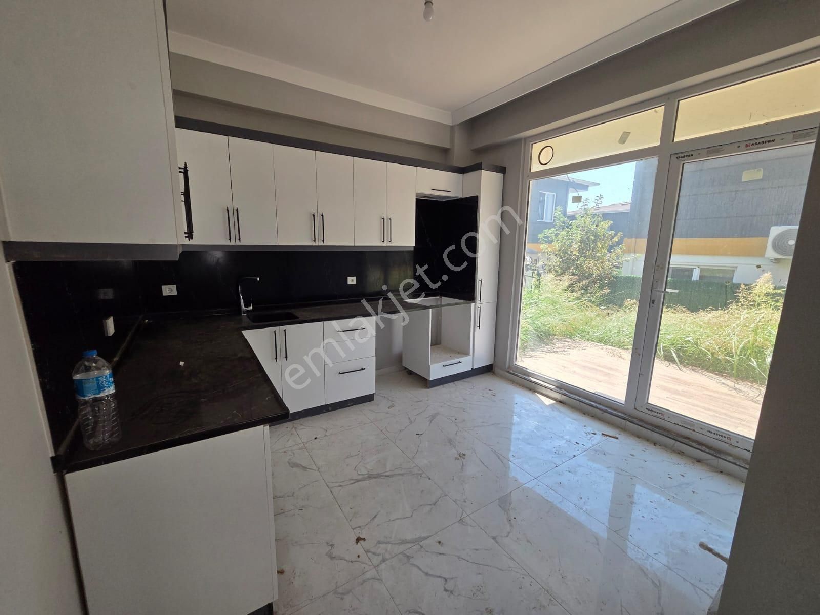 Haydar Emlaktan Yenicede Denize Sıfırhavuzlu Sitede Müstakil Dubleks Villa - Görsel 10