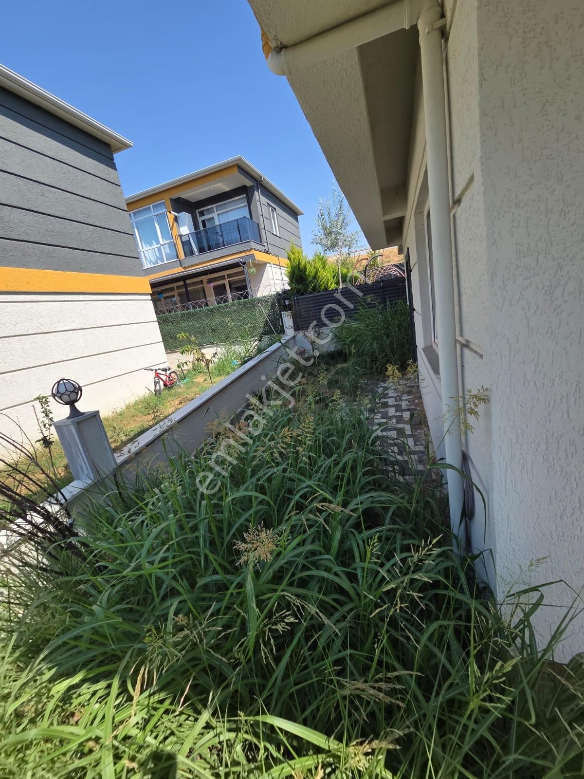 Haydar Emlaktan Yenicede Denize Sıfırhavuzlu Sitede Müstakil Dubleks Villa - Görsel 23