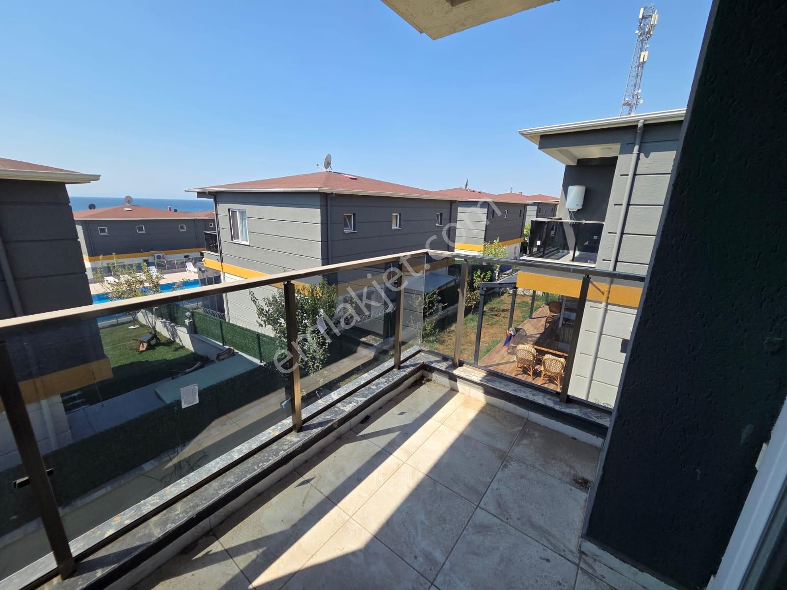 Haydar Emlaktan Yenicede Denize Sıfırhavuzlu Sitede Müstakil Dubleks Villa - Görsel 6