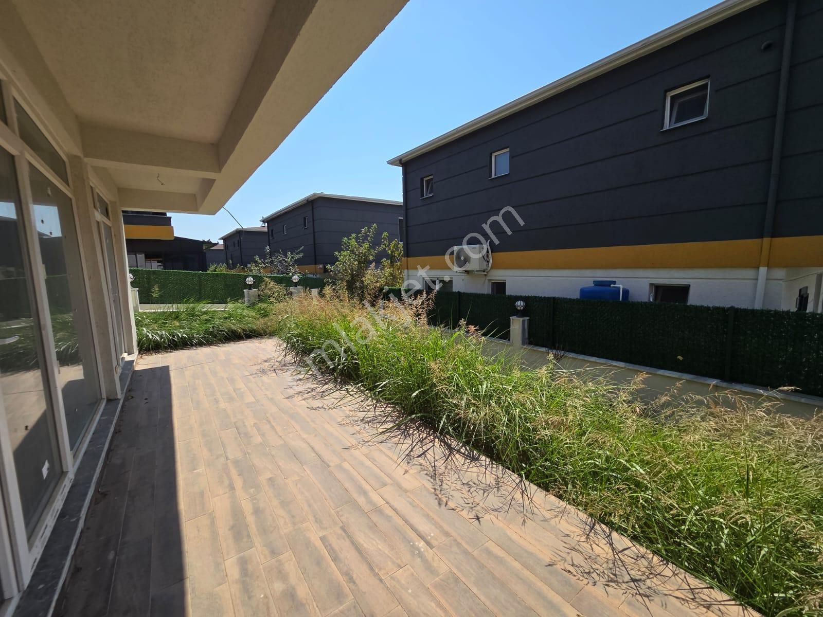 Haydar Emlaktan Yenicede Denize Sıfırhavuzlu Sitede Müstakil Dubleks Villa - Görsel 5