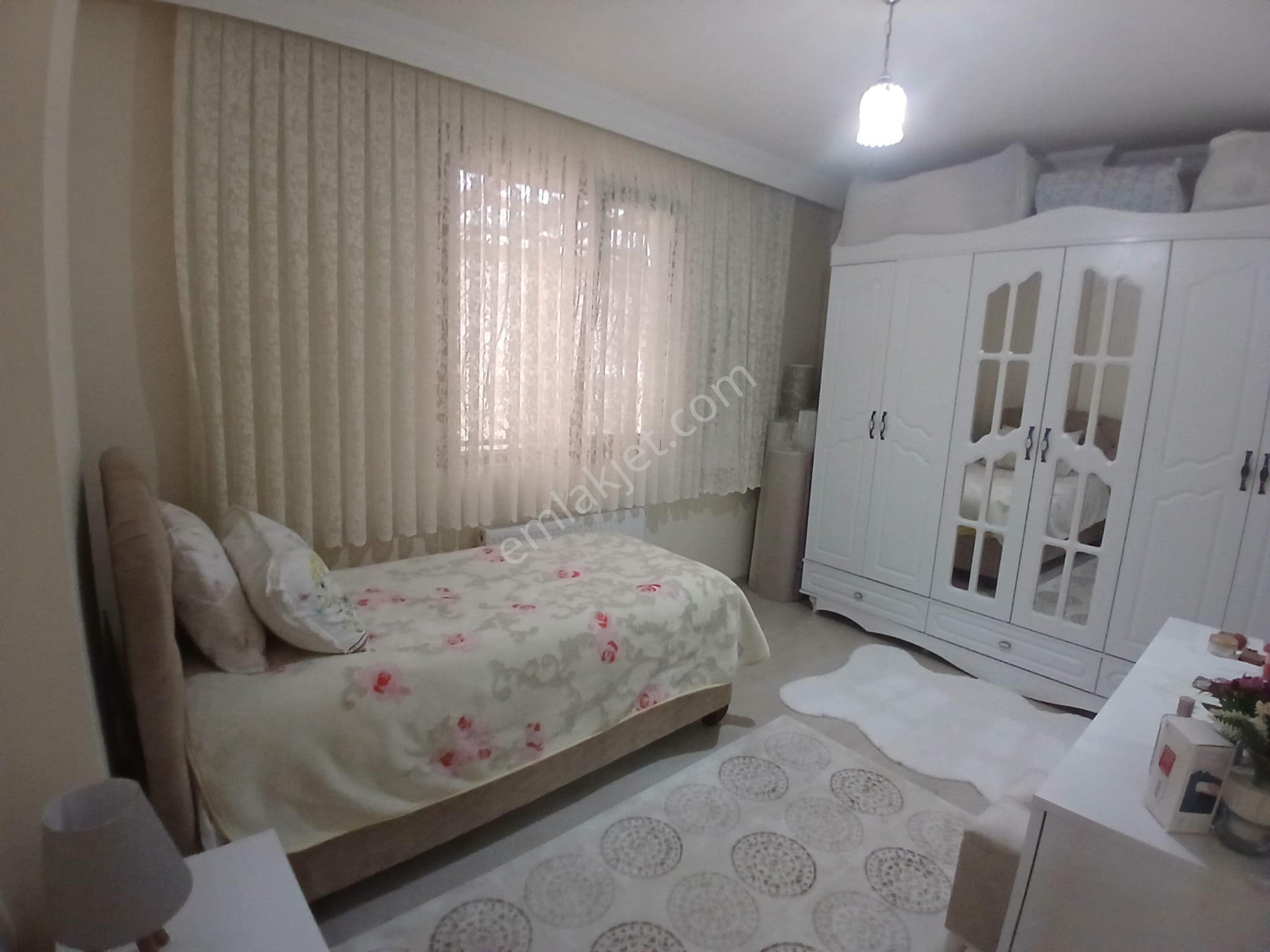 Sadetdere’de Asansörlü Ve Kombili 2+1 Satılık Daire