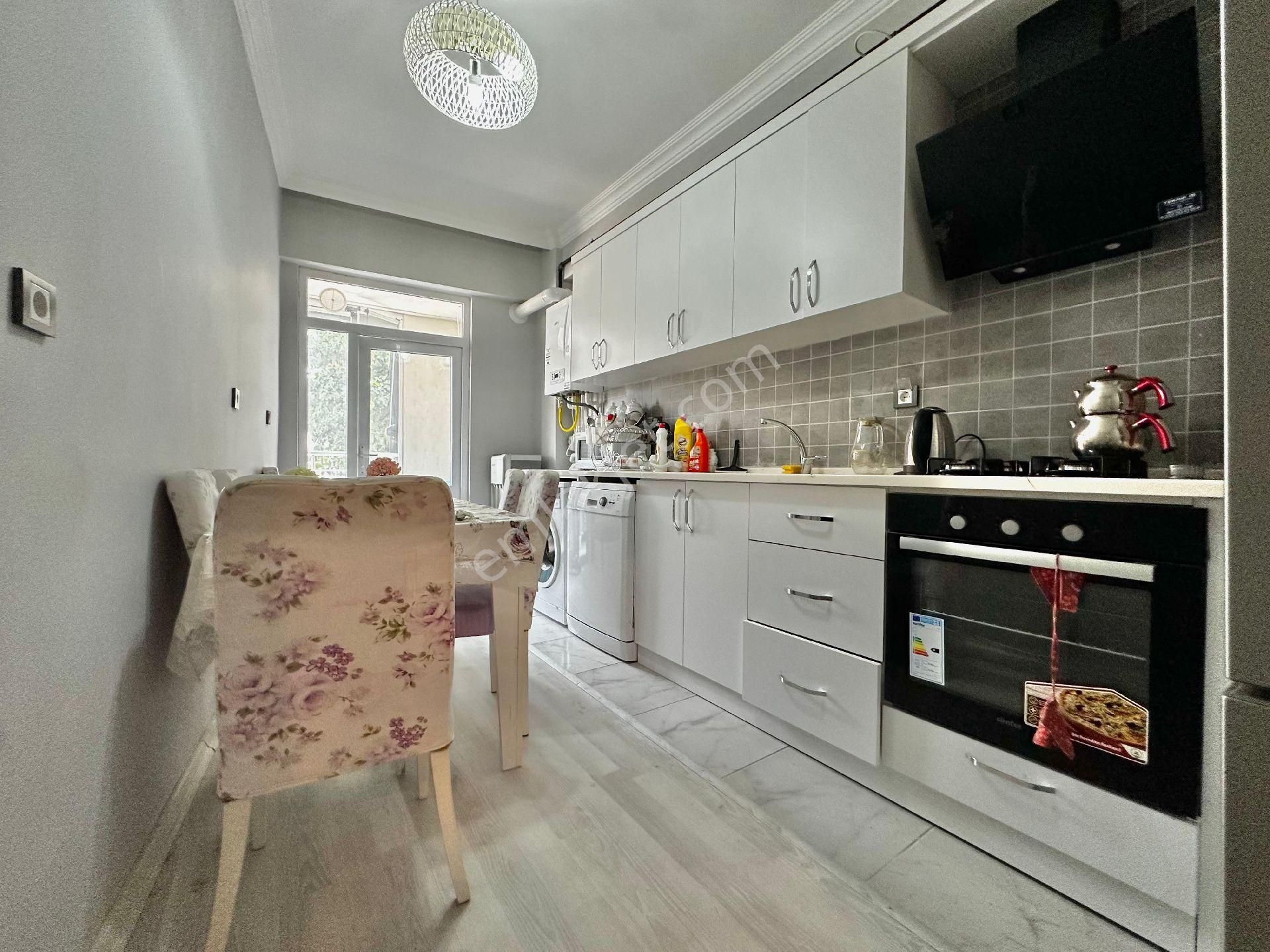 Sarıyakup Mah. Hesaplı Satılık 2 Yıllık 2+1 Daire