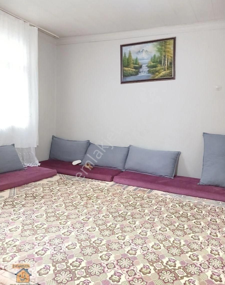 İzmir Konak Selçuk Mah De 2+1 2 Katlı Bahçeli Müstakil Ev - Görsel 7