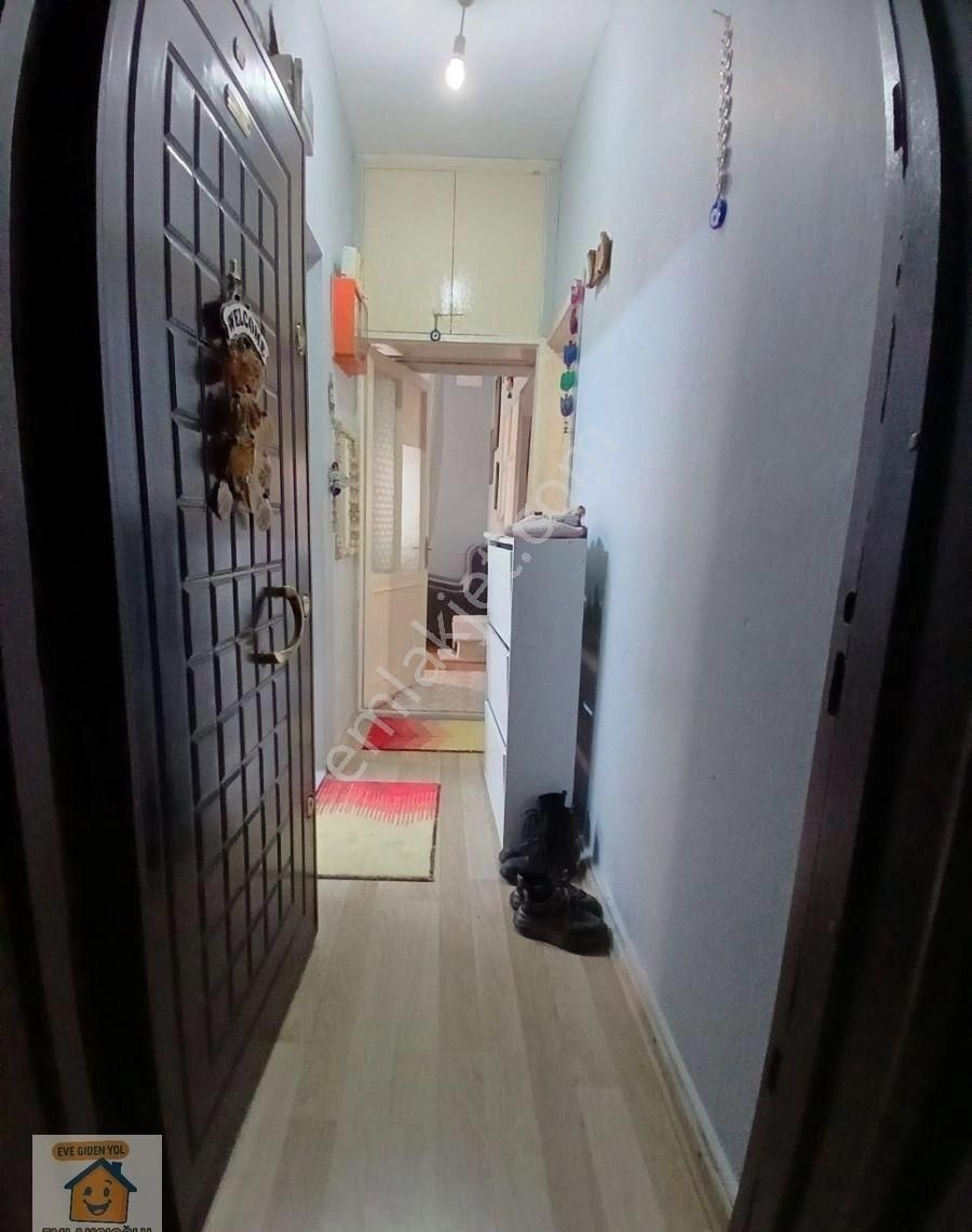 İzmir Konak Mehtap Mahallesinde 2+1 Satılık Daire