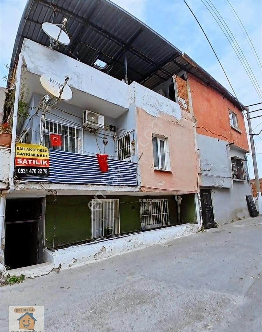 İzmir Konak Mehtap Mahallesinde 2+1 Satılık Daire