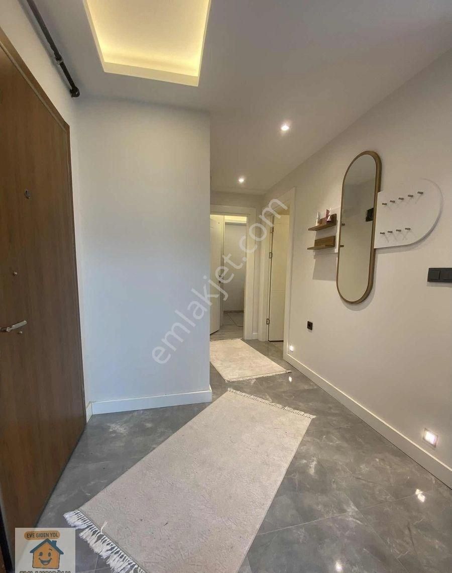 İzmir Karabağlar Poligon M.aker Mah.eşyalı 2+1 Satılık Daire