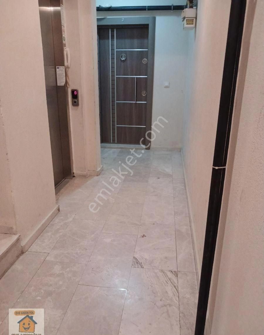 İzmir Konak Atilla Mah. De 3+1 Satılık Daire - Görsel 3