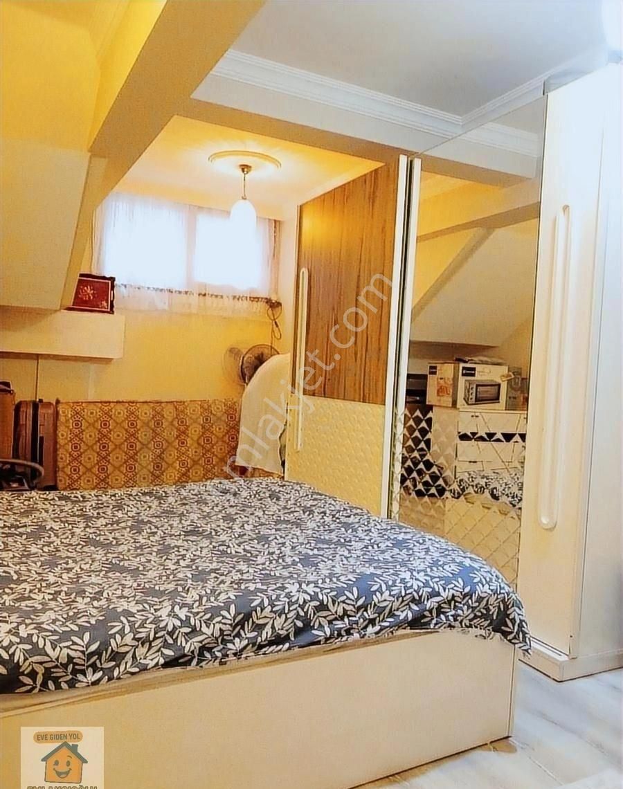 İzmir Konak Atilla Mah. De 3+1 Satılık Daire - Görsel 16