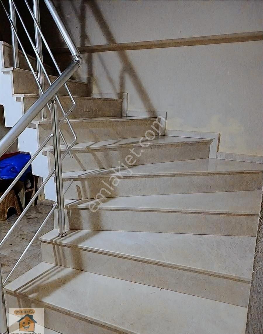 İzmir Konak Atilla Mah. De 3+1 Satılık Daire - Görsel 17