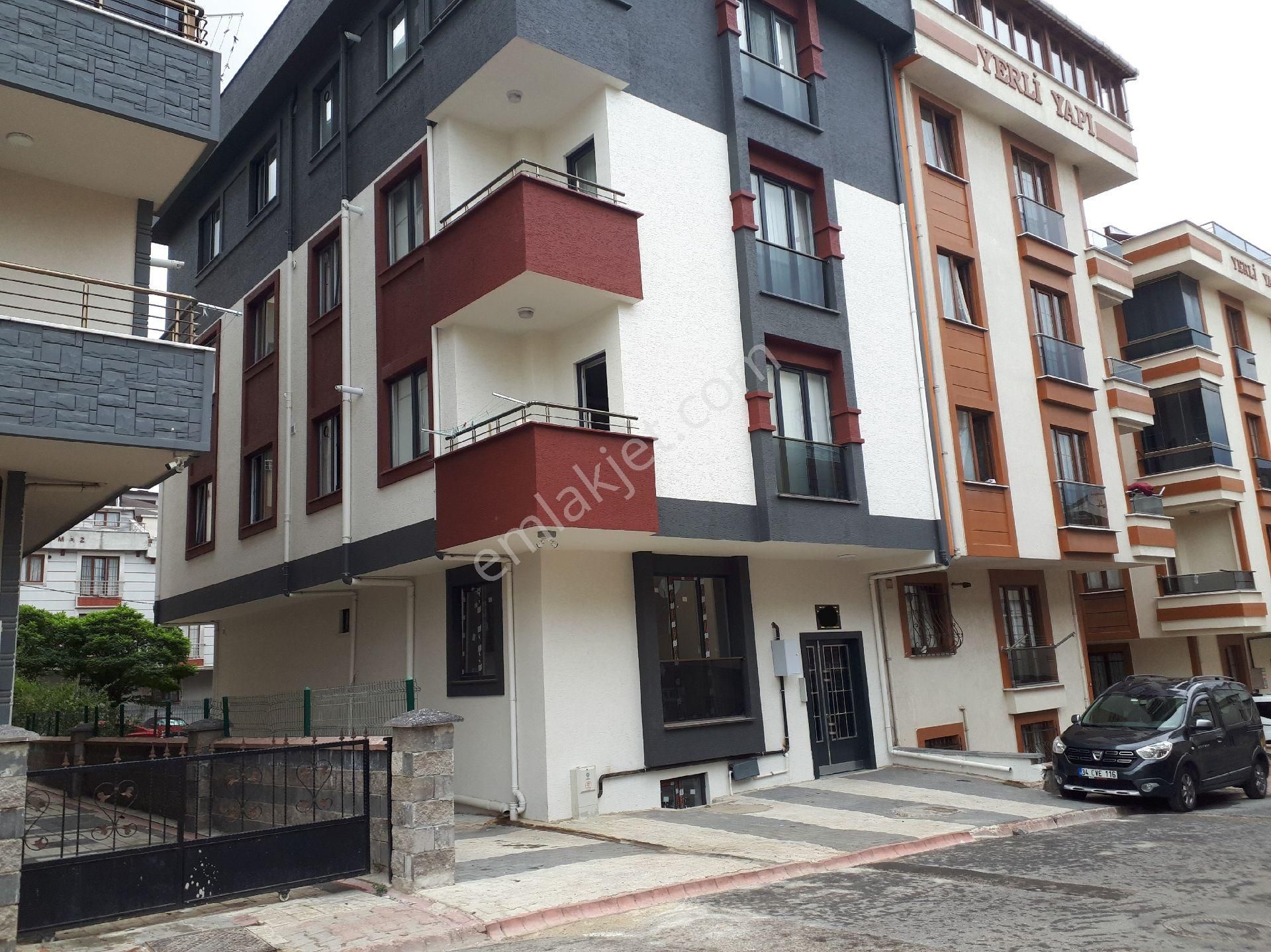 Sancaktepe Atatürk Mahallesi'nde 4+1 Satılık Sıfır Boş Dubleks Daire Dilek Arı