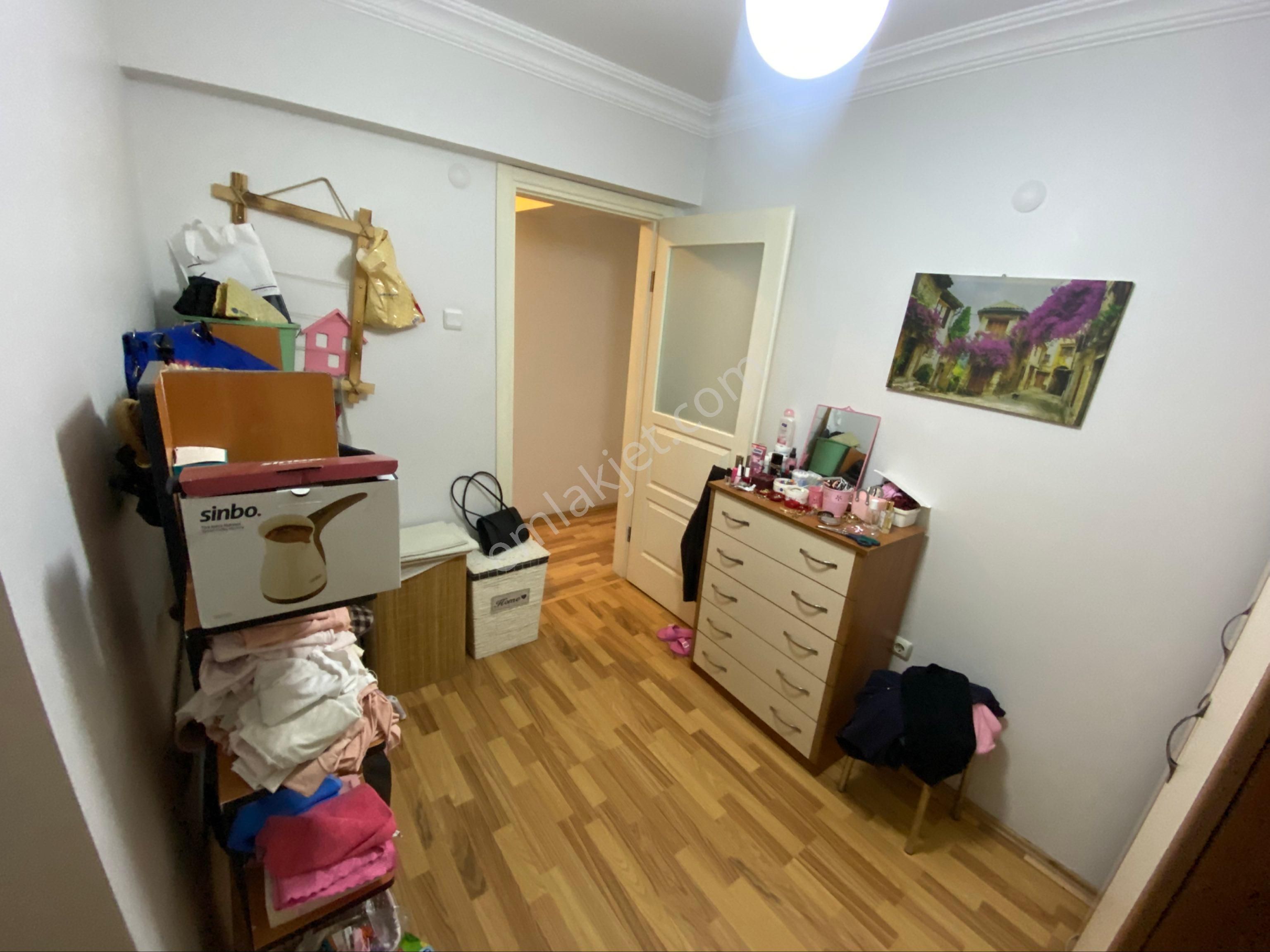 Üçyol Meydan İnönü Cadde Üzerinde 2+1 80m2 Net Metro Dibi Satılık Daire - Görsel 4