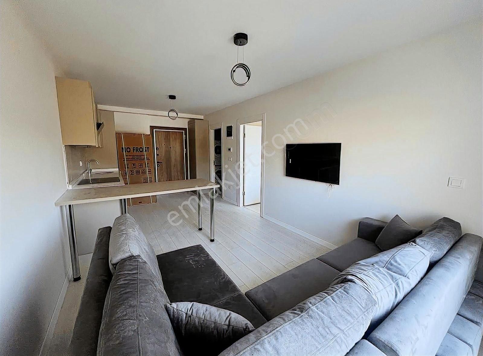 Aydınevler Marmara Üni&hastane Yanı 1+1 Eşyalı Kiralık Site İçi