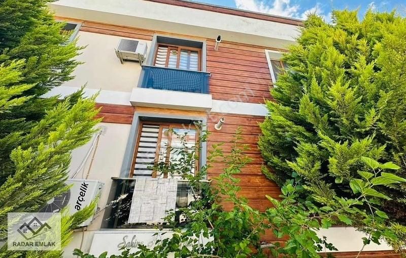 Buca Adatepe Kampüs Yakını 1+1 Doğalgazlı Eşyalı Kiralık Daire