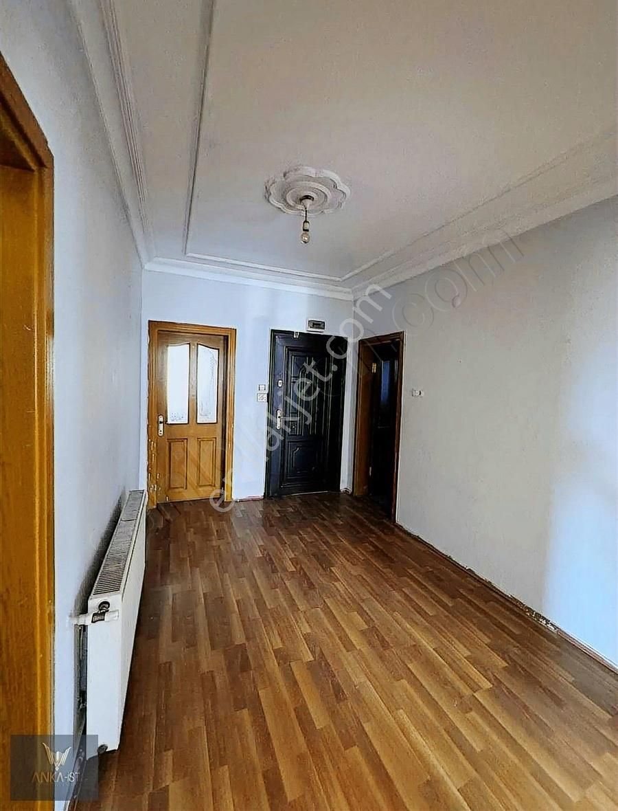 Pendik Fatih Mahallesinde Satılık 2+1 Fırsat Daire
