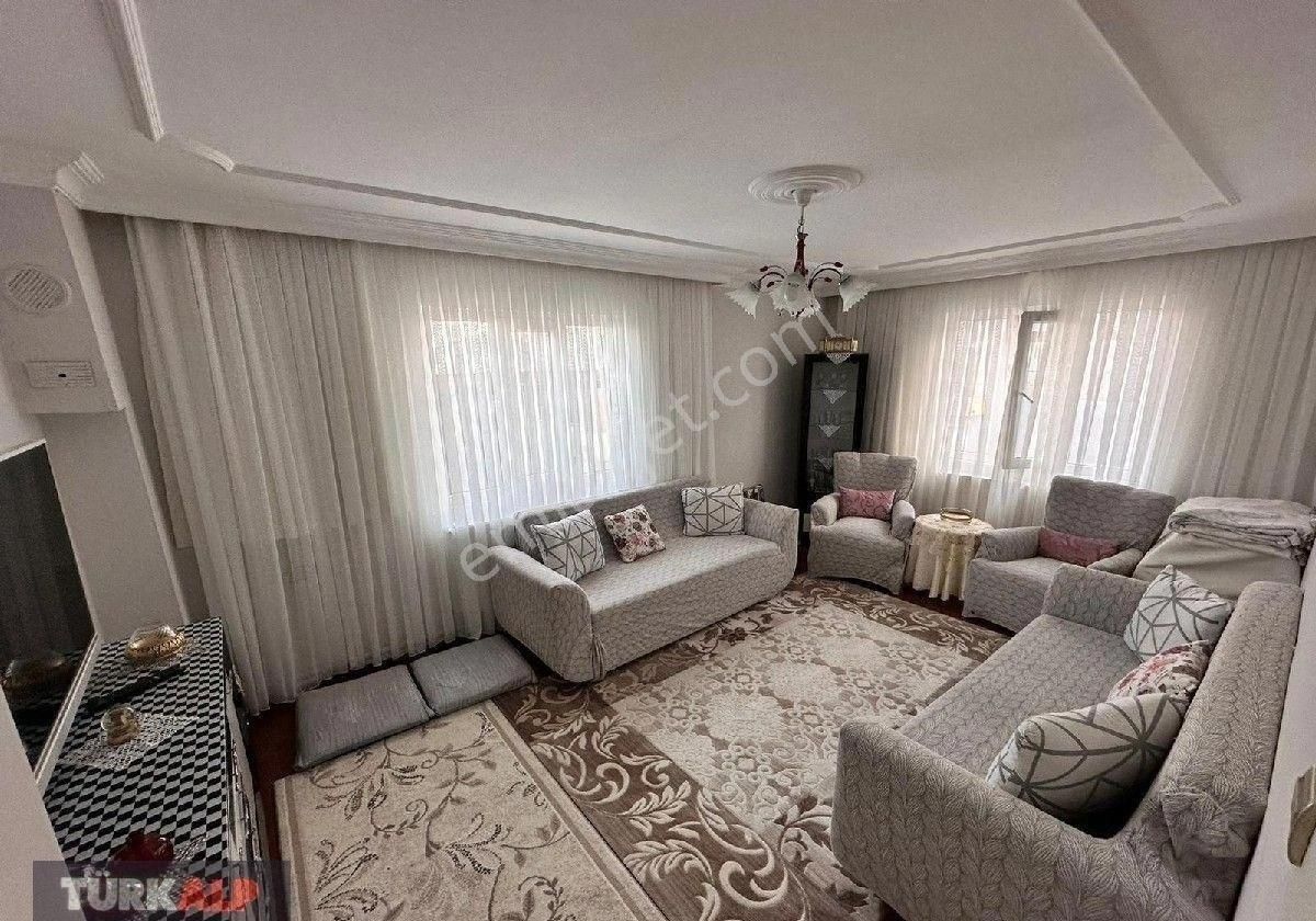 Denizli Bahçeli Evlerde Bına