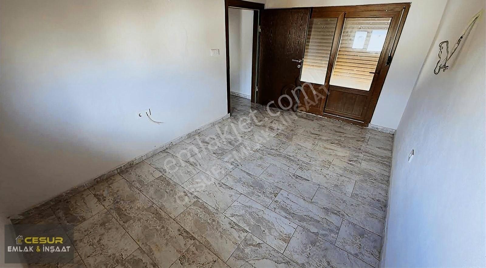 İzmir Dikili Salihler Altında Satılık 4+1 Müstakil Villa - Görsel 15