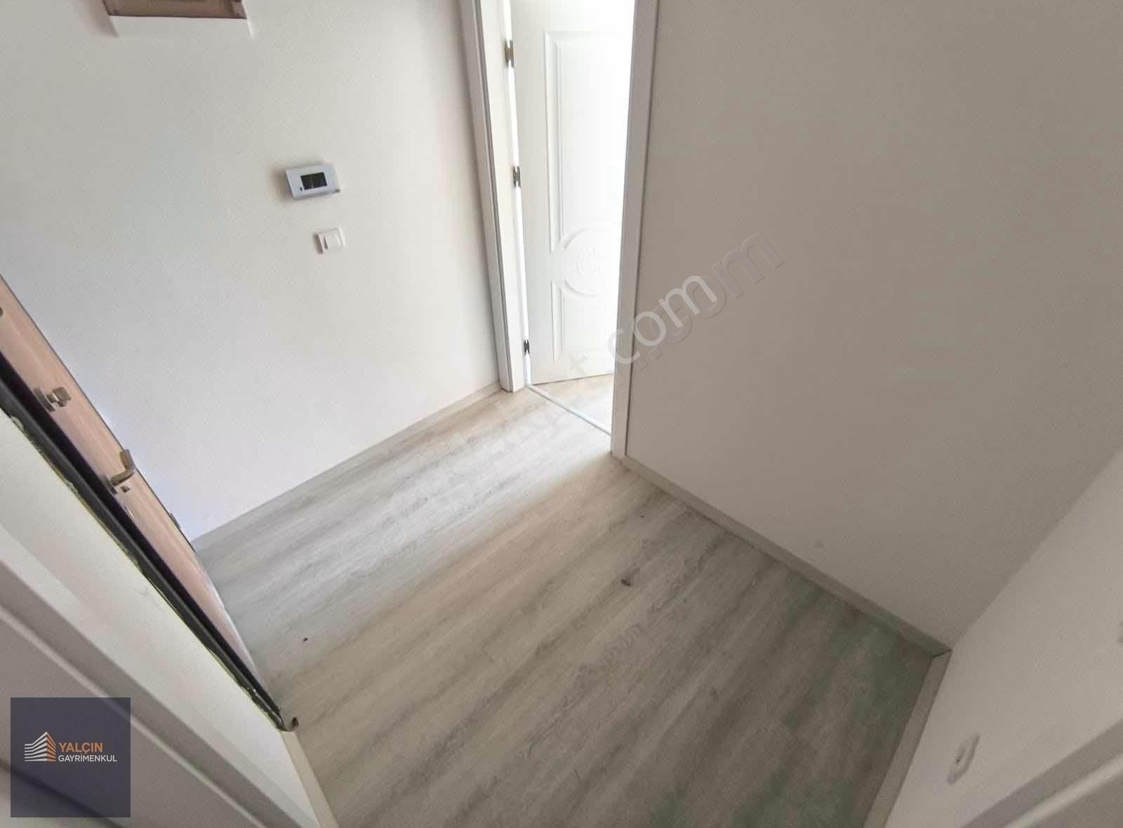 ꔪsadece Yalçın'dan ▀▄ Kadıköyde Öncephe Arakat Sıfır 1+1 Daire - Görsel 11