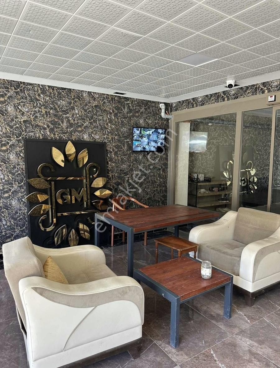 Sarısuda Ebeveyn Banyolu Sauna Ve Hamam Lüks 2+1 Satılık Daire