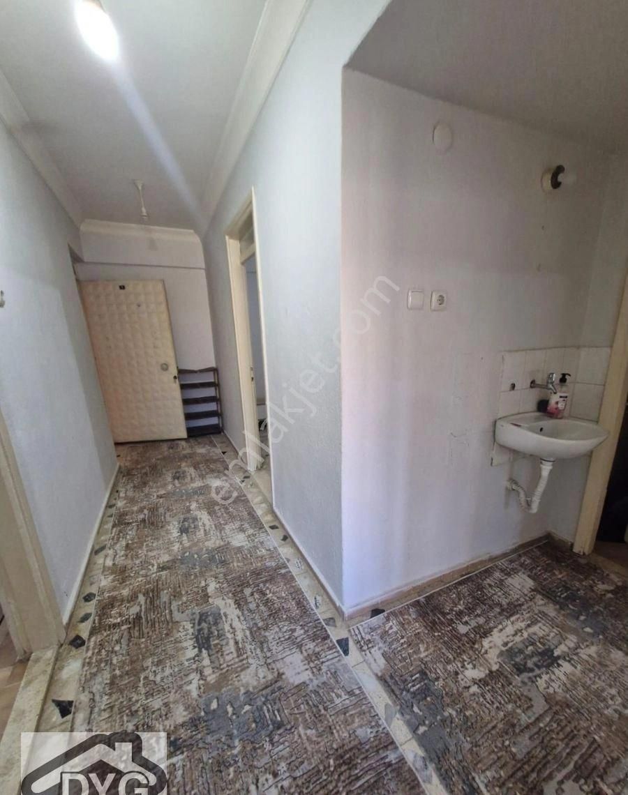 2+1 Eşyalı Satılık Daire - Görsel 17