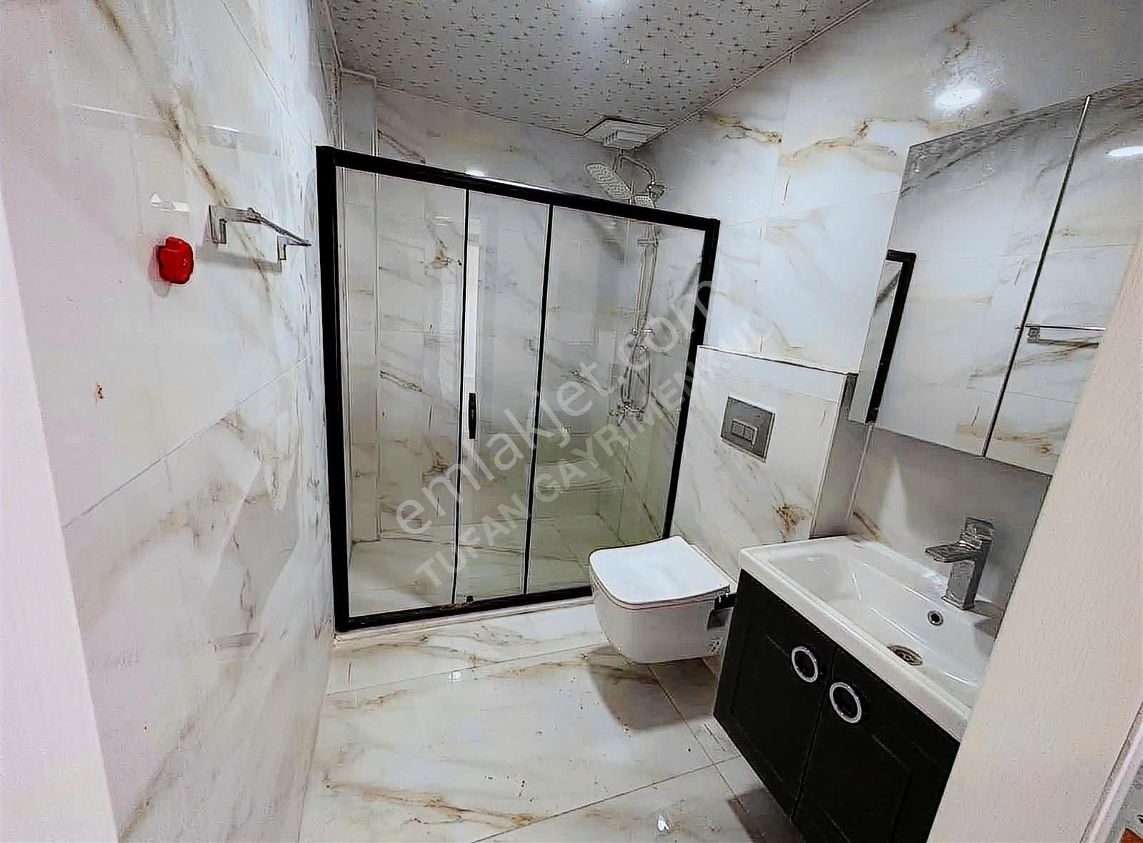 Sarılarda Site İçerisinde Havuzu Sıfır Ultralüks 2-+1 Daire - Görsel 4