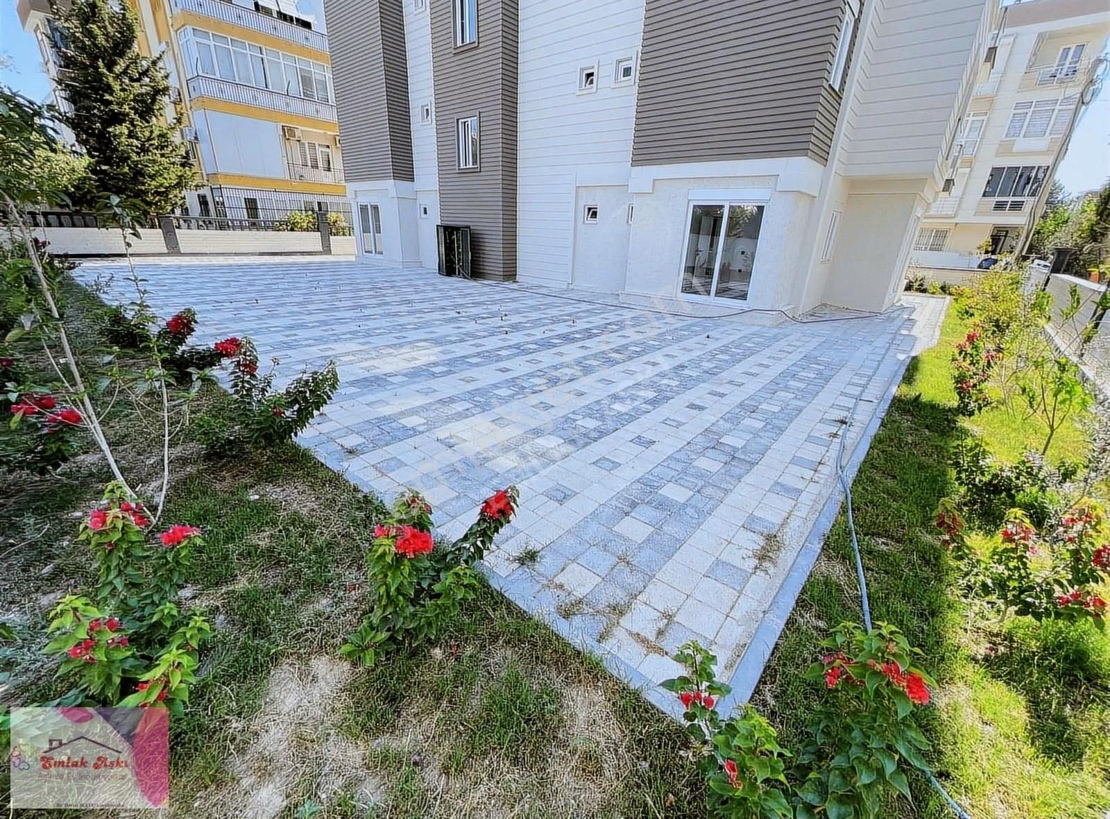 Yranvay Dibinde. Tam Merkezi Konumda