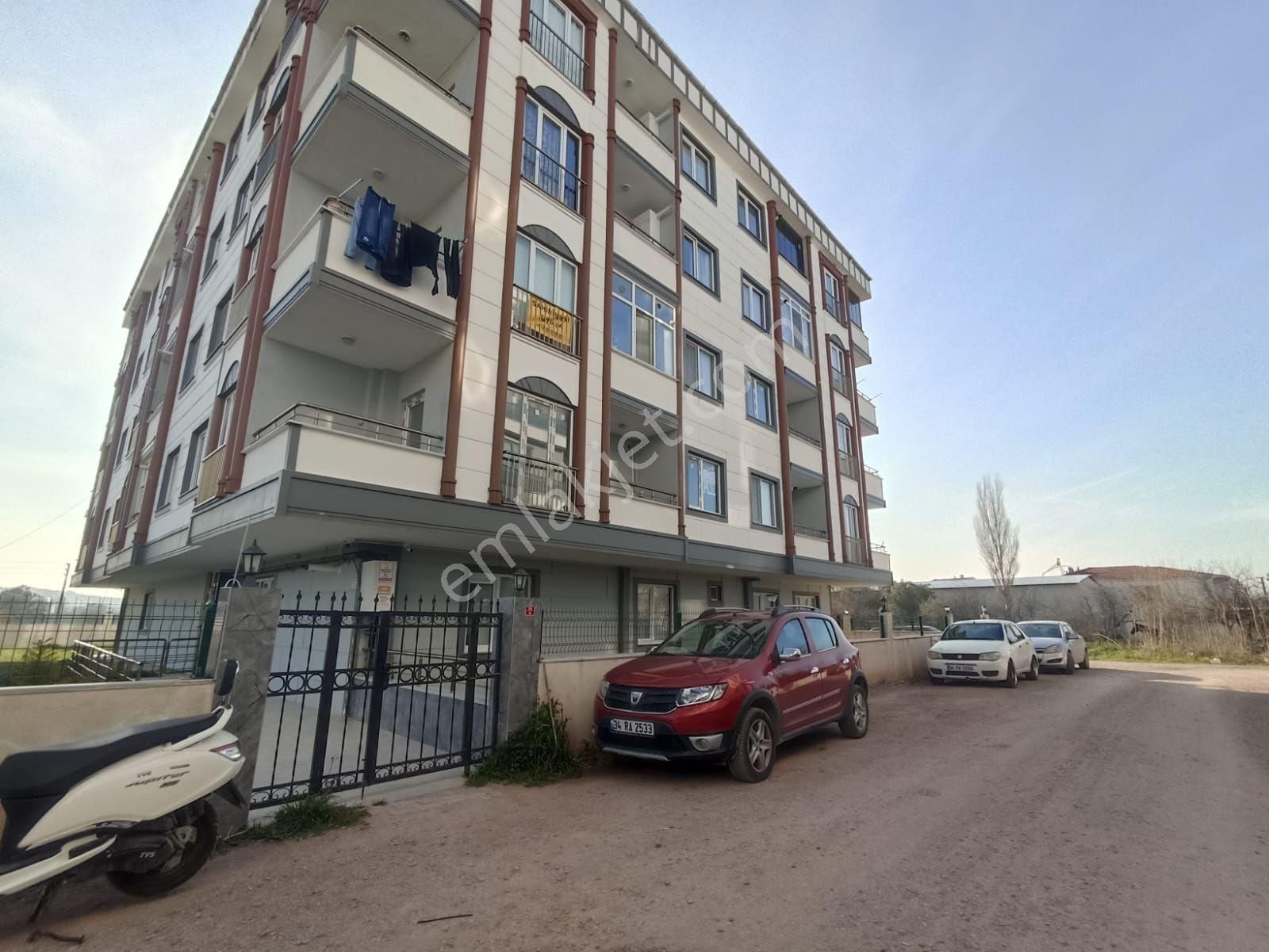 Çanakkale Çardak Manzaralı Geniş 3+1 Fırsat Daire