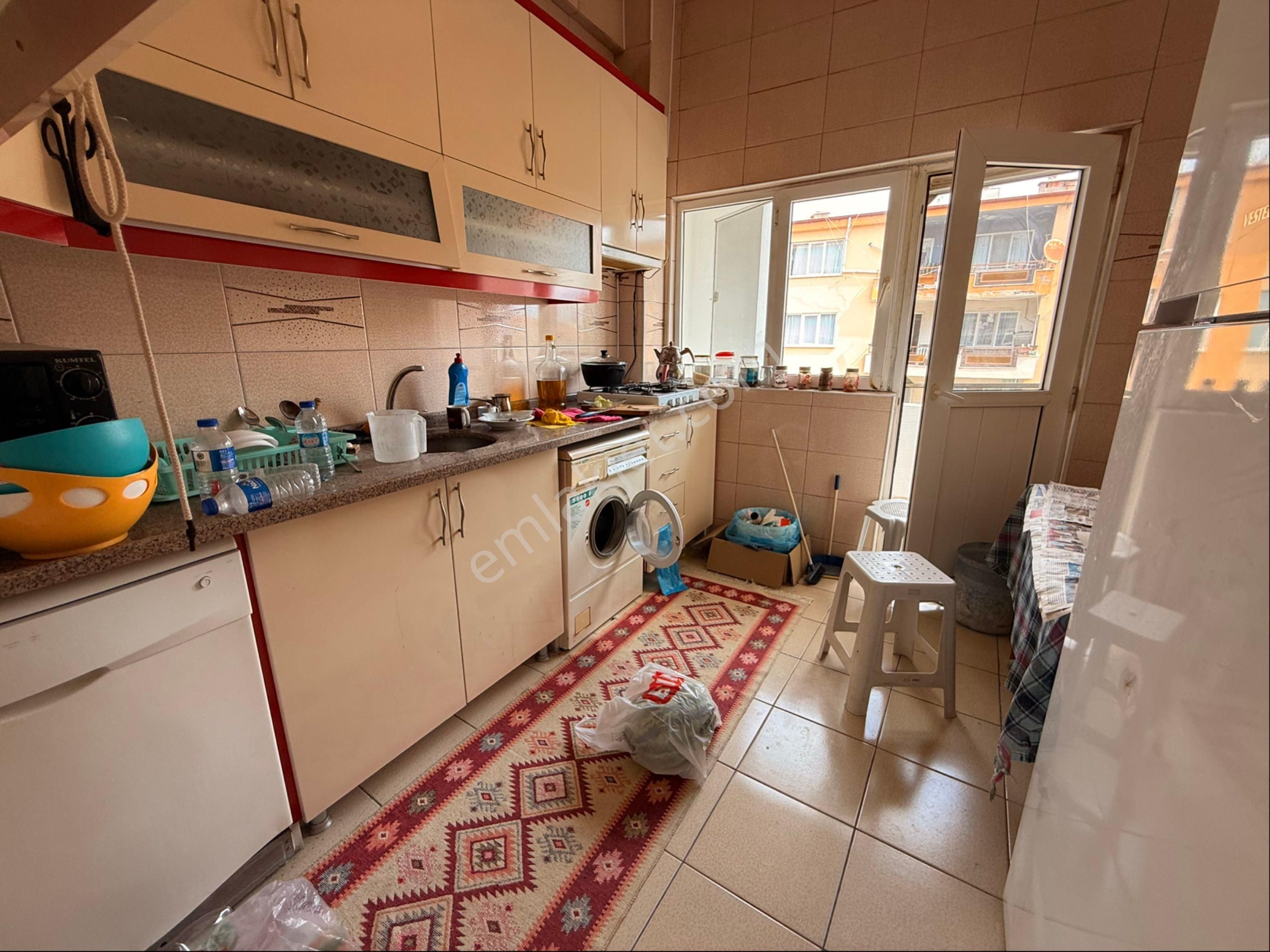 Merkkezde Satılık 2+1 - Görsel 25