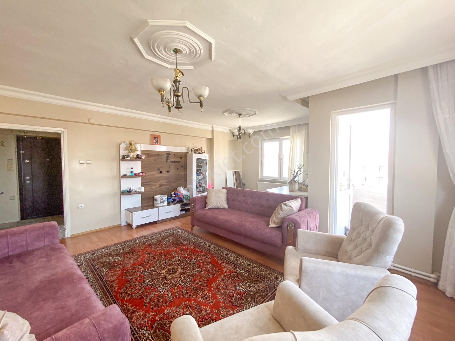 Altınova Mah. Site İçerisinde Deniz Manzaralı Satılık 2+1 Daire - Görsel 10