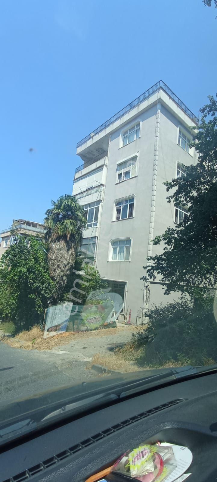 Büyükçekmece Atatürk Mahallesi 2+1 Satılık Daire